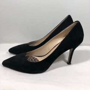 Black Nine West 6 and a half Suede,patent leather.